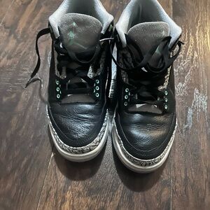 Nike Air Jordan Retro 3 Black and Gray Shoes with Mint Highlights
